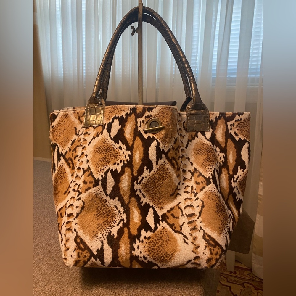 Angeleigh Anastasio Brown Snake Print Tote Bag Pony fur and metallic leather - Picture 3 of 13